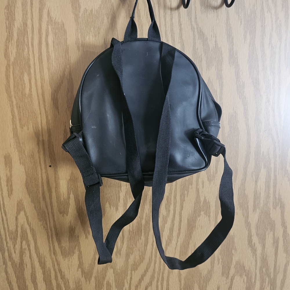 Guess Black Backpack With Red Script - image 3